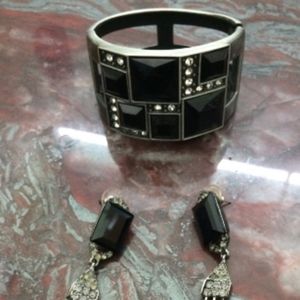 BEAUTIFUL Costume Earrings and Bracelet